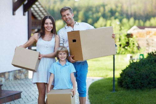 Warehouse-style packing boxes and materials for local customers