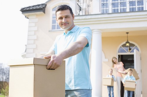 Planning a local move with a truck in Edgware and nearby areas