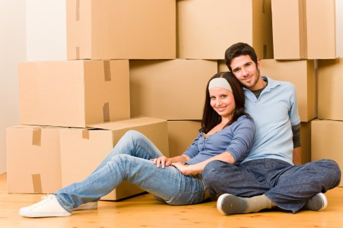 Practical storage options for moves and renovations in Edgware